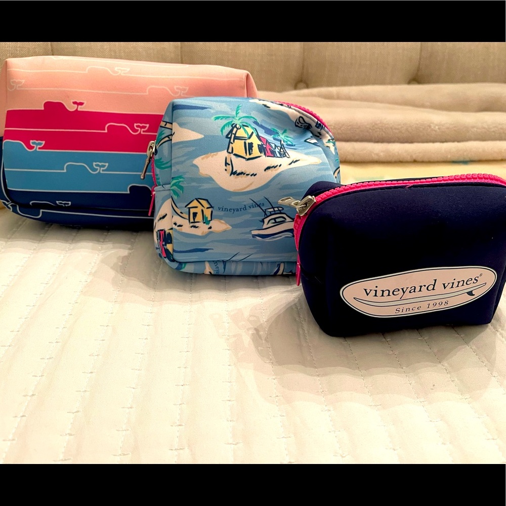 NWOT Vineyard Vines 3 cosmetic travel bags